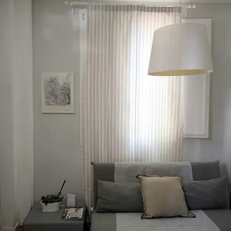 10 Minuti Dal Centro E Dal Sant'orsola -palazzo Storico 아파트